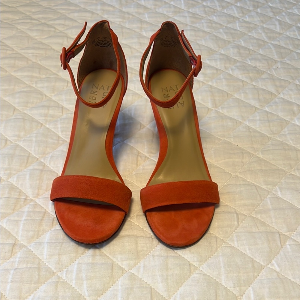 Naturalizer Suede Sandals